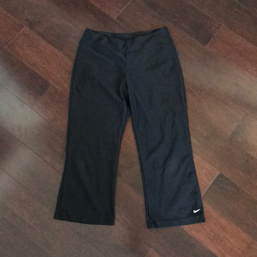 Like New! Nike Athletic Pants